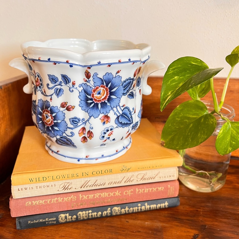 Vintage 1979 Porcelain Planter Cachepot From Estée Lauder